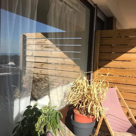 Hebergeneve : Balcon Sur Le Jura *